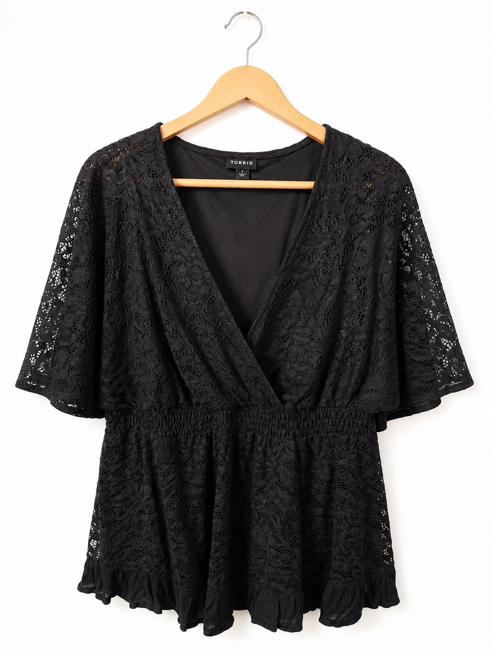 Torrid Black Lace Surplice Peplum Blouse Size 1 Plus Flutter Sleeve Romantic